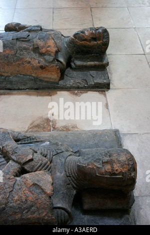 Detail of two effigies of Templar Knights in Temple Church London Stock Photo