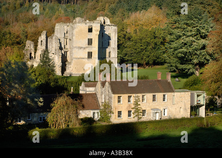 OLD WARDOUR HOUSE AND CASTLE NEAR TISBURY WILTSHIRE NOV 2006 UK Stock Photo