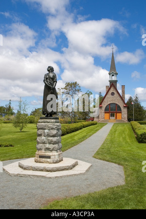 Canada Nova Scotia Grand Pré National Historic Site statue of Evangeline stone chapel Stock Photo