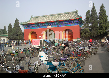 bicycle park outside the gates to the Temple of Heaven