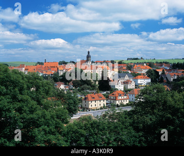 Panoramaansicht von Dippoldiswalde im Erzgebirgsvorland mit Rathaus, Stadtkirche und Schloss Stock Photo
