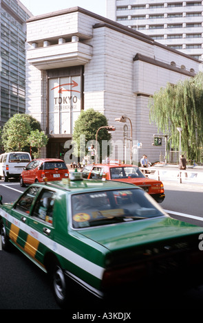 Nov 5, 2004 - Traffic passing the Tokyo Stock Exchange at Nihonbashi in Tokyo. Stock Photo