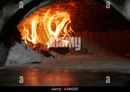 Miami Beach Florida,Washington Avenue,Fratelli la Bufala Italian,restaurant restaurants food dining cafe cafes,pizza brick oven,fire,flame,heat,cook,F Stock Photo