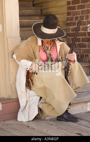 Miss Lilly lady gunslinger Stock Photo - Alamy