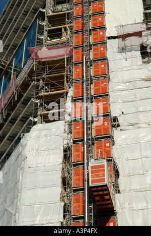 Construction of office building Stock Photo - Alamy