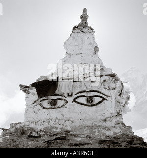 Scenic buddhist shrine in Himalayas mountains in Nepal Stock Photo - Alamy