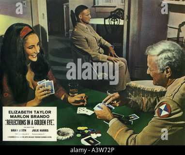 REFLECTIONS IN A GOLDEN EYE 1967 Warner film with Elizabeth Taylor and Marlon Brando (centre) Stock Photo