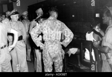 geography/travel, Indonesia, War of Independence 1947 - 1949, dutch troops in the Djatingara telephone exchange, Jakarta, Java, 1947, Batavia, Djakarta, occupation, Dutch East Indies, colonialism, military, Netherlands, Asia, 20th century, historic, historical, people, 1940s, Stock Photo