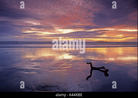 Sunset over the Pacific Ocean at Jalama Beach County Park California ...