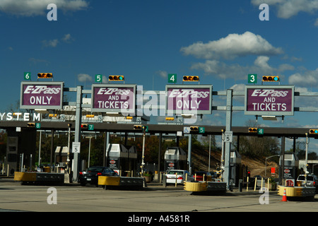 Pennsylvania Turnpike Toll Booths At Highway Toll Plaza Stock Photo ...