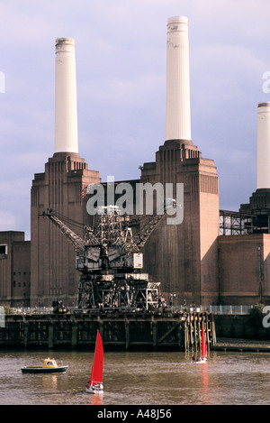 battersea power station dinghy sailing on the thames 1996 Stock Photo