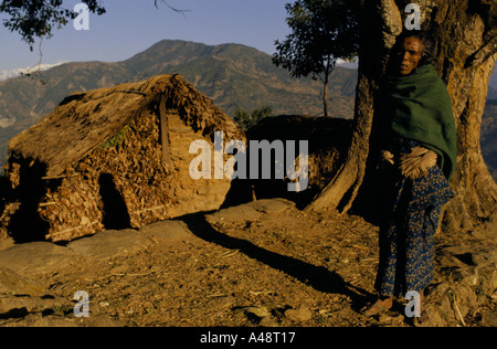 A gurka womans hut made from mud and leaves nepal  1988 Stock Photo