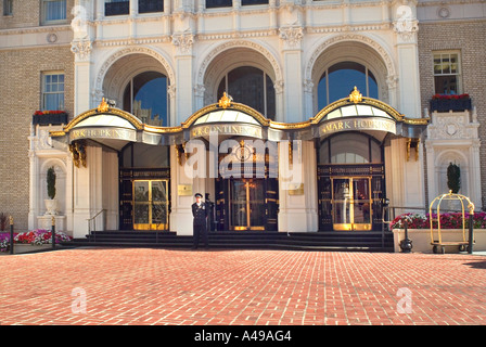 Entrance of the Mark Hopkins luxury Nob Hill hotel San Francisco California USA Stock Photo