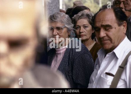 People queue for food from the Red Cross in the Serb-controlled area of Gabivica, Saravejo, September 1992 Stock Photo
