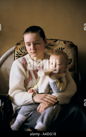 A 17 year old homeless mother with her child Stock Photo