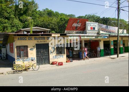 Local shops at Paquera, Puntarenas, Costa Rica Stock Photo