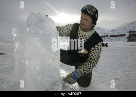 Building the ice bar at the 2004 Drambuie ice golf championship in Svalbard, Norway. Stock Photo