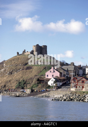 Criccieth castle ruins on hilltop cottages below Criccieth Gwynedd North Wales UK Stock Photo