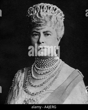 Photograph of Queen Mary of Teck, The Duchess of York, with her sons ...