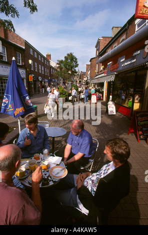 Cheshire Congleton Bridge Street pavement cafe Stock Photo