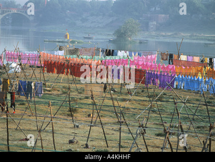 India, Uttar Pradesh, laundry hanging on clothes-lines Stock Photo