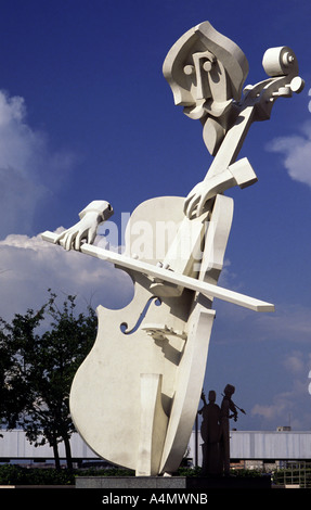 Virtuoso by David Addicks (1982), Theater District, Downtown Houston, Texas, USA Stock Photo