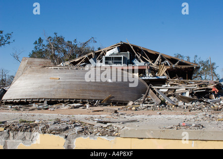 Wooden boat inverted bottom up Stock Photo: 102985184 - Alamy