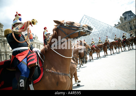 French Republican guards on show in front of the Louvre museum in Paris France 2004 Stock Photo