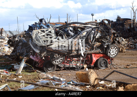 damage to business park next to the buncefield oil terminal hemel hempstead december 2005 Stock Photo