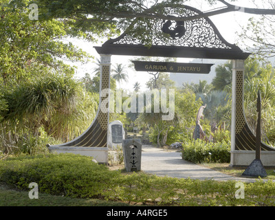 TAMAN LAGENDA LEGEND PARK GARDENS AND SCULPTURE KUAH LANGKAWI MALAYSIA Stock Photo