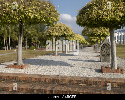 TAMAN LAGENDA LEGEND PARK GARDENS AND SCULPTURE KUAH LANGKAWI MALAYSIA Stock Photo