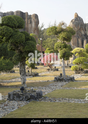 TAMAN LAGENDA LEGEND PARK GARDENS AND SCULPTURE KUAH LANGKAWI MALAYSIA Stock Photo