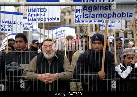 Muslim woman and children demonstrating  in Central London protesting against Islamophobia and incitement to racial hatred follo Stock Photo