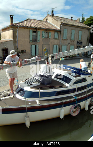 Newbridge 26 Yacht called Pioneer Spirit with mast down in Puicheric Lock on Canal du Midi Southern France Stock Photo