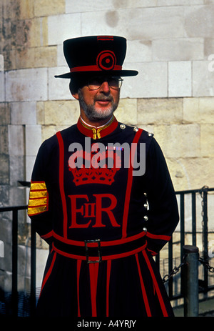 1, one, Yeoman Warder, Beefeater, Queen's Royal Guard, Tower of London, capital city, city, London, England, Great Britain, United Kingdom, Europe Stock Photo