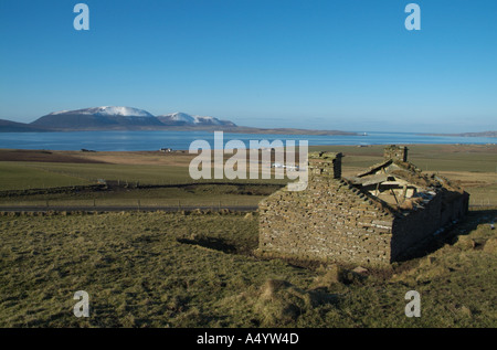 dh  ORPHIR ORKNEY Derelict ruined croft cottage overlooking west entrance to Scapa Flow ruin derilict collapsed building Stock Photo