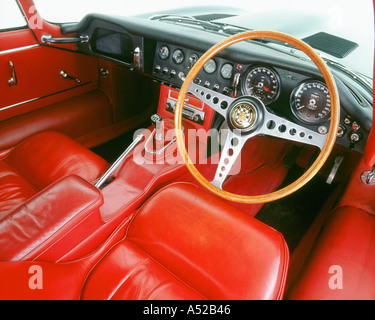 1964 Jaguar E type 3.8 interior Stock Photo
