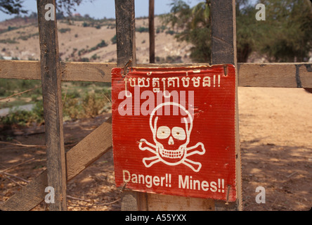 Painet ix1834 cambodia danger mines sign siem riep country developing nation less economically developed culture emerging Stock Photo