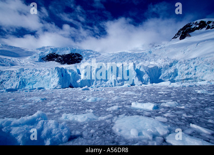 glacier, glaciers, berry bits, granite rock outcrop, continental landing, Neko Harbor, Neko Harbour, Andvord Bay, Antarctic Peninsula, Antarctica Stock Photo