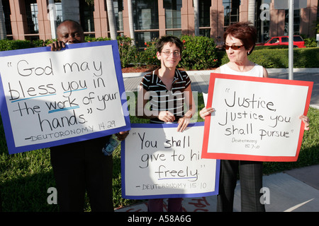 Miami Florida,Burger King Corporate Headquarters,interfaith group protest immigrant tomato picker low wages,visitors travel traveling tour tourist tou Stock Photo