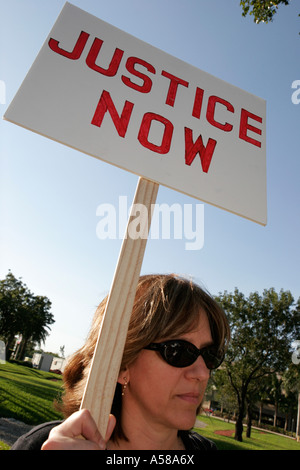 Miami Florida,Burger King Corporate Headquarters,interfaith group protest immigrant tomato picker low wages,FL070222047 Stock Photo