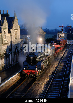 Nene Valley Railway: Standard 5MT 4-6-0 no. 73050 at Wansford on the Nene Valley Railway Stock Photo