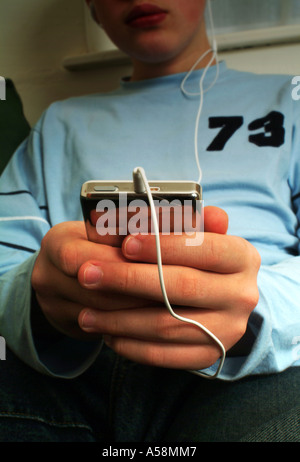 iPod É Para Os Fracos: os players portáteis que separam os homens dos  meninos