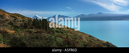 Panoramic views of Lake Pukaki and Mount Cook Southern island New Zealand Glacial lake in the Southern Alps National Park Stock Photo