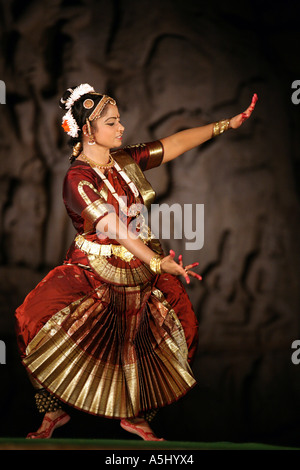 Company | Anubhava Dance Company