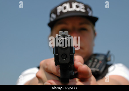 armed uk police officer Stock Photo