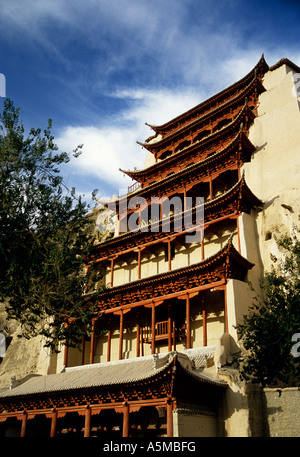 Mogao Grottoes cave temple complex on the Silk Road at Dunhuang, China Stock Photo