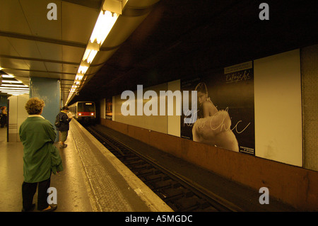 RAJ98795 Metro Train entering underground modern Station PARIS France Europe Stock Photo