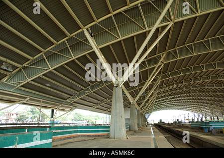 roof of Turbhe Railway Station under construction Navi Mumbai Vashi Bombay Maharashtra India Stock Photo