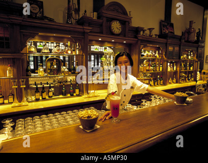 The Long Bar Raffles Hotel Singapore Stock Photo